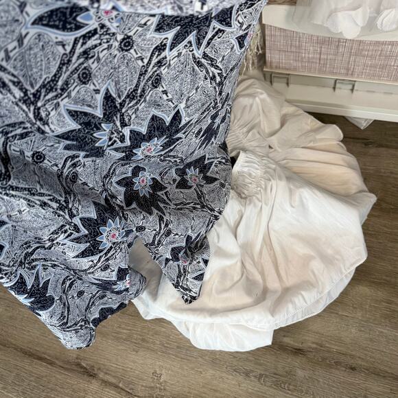 Foxcroft Black and White Floral Maxi Dress - Picture 6 of 9